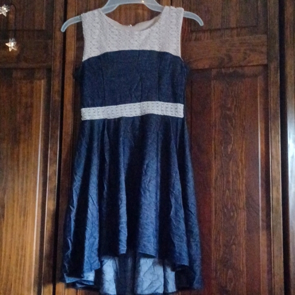 Source Unknown Other - Girls M/L Denim Navy Blue and Cream lace High Low Sun dress